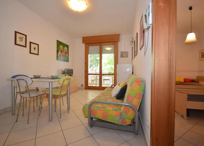 Sequoia アパート ビビオーネ